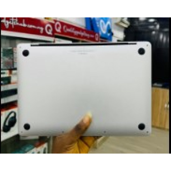 13" MacBook Pro 2020 8gb 512gb M1 Touch Bar (Premium Used) 13" MacBook Pro 2020 8gb 512gb M1 Touch Bar (Premium Used)